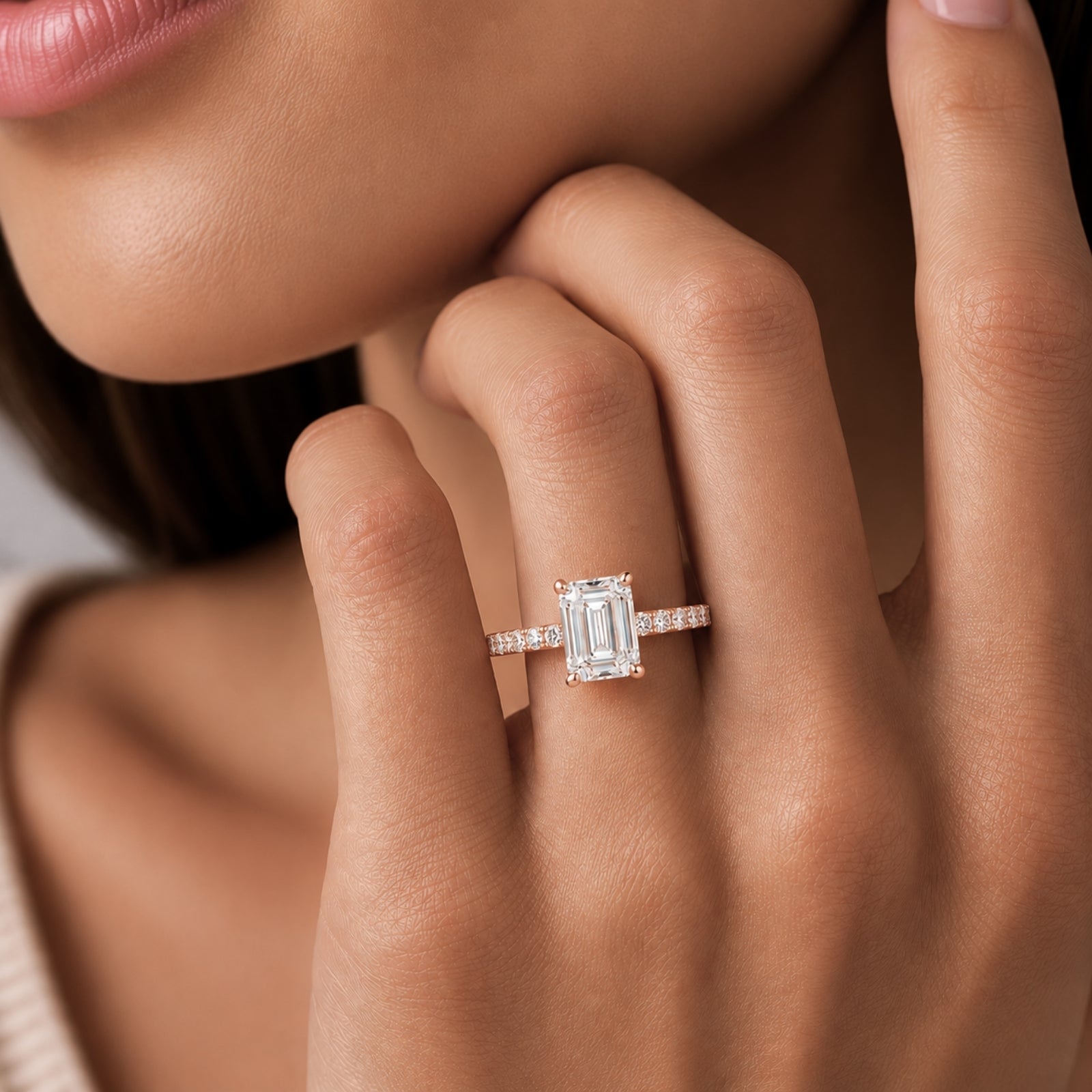 Venturant 1.50-4.50 Carat T.W. Emerald and Round-cut Lab Grown Diamond (F/VS+) 14K Gold Solitaire Band Ring