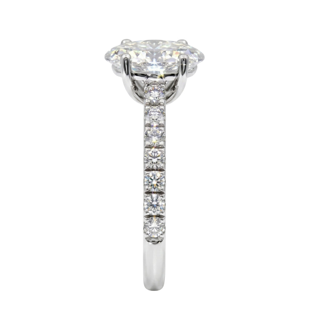 Venturant 1.50-4.50 Carat T.W. Oval and Round-cut Lab Grown Diamond (F/VS+) 14K Gold Solitaire Band Ring