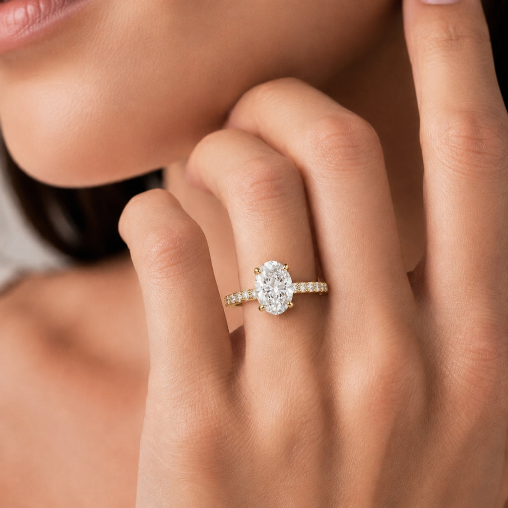 Venturant 1.50-4.50 Carat T.W. Oval and Round-cut Lab Grown Diamond (F/VS+) 14K Gold Solitaire Band Ring