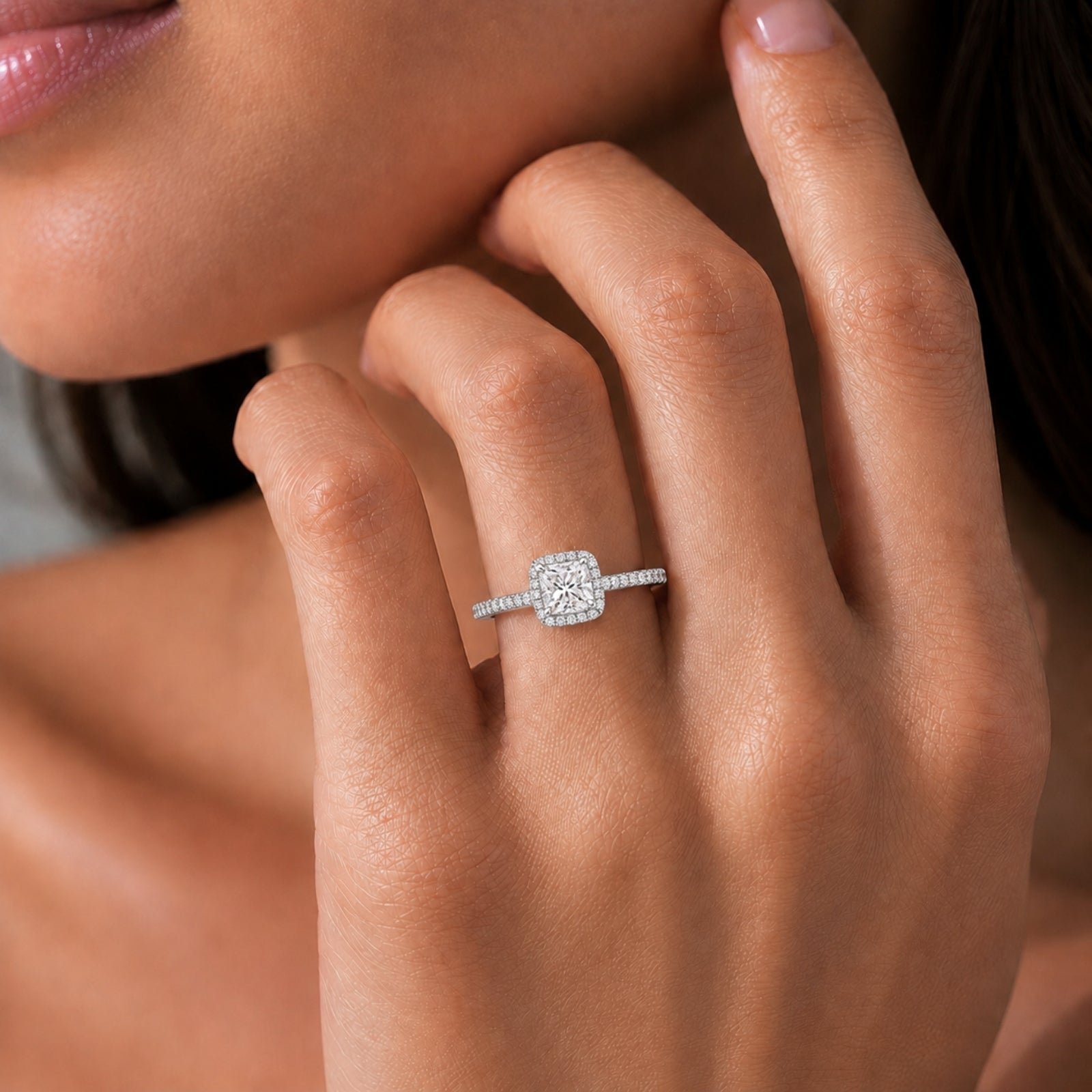 Venturant 1.00-3.50 Carat T.W. Cushion & Round-cut Lab Grown Diamond (F/VS+) 14K Gold Halo Ring