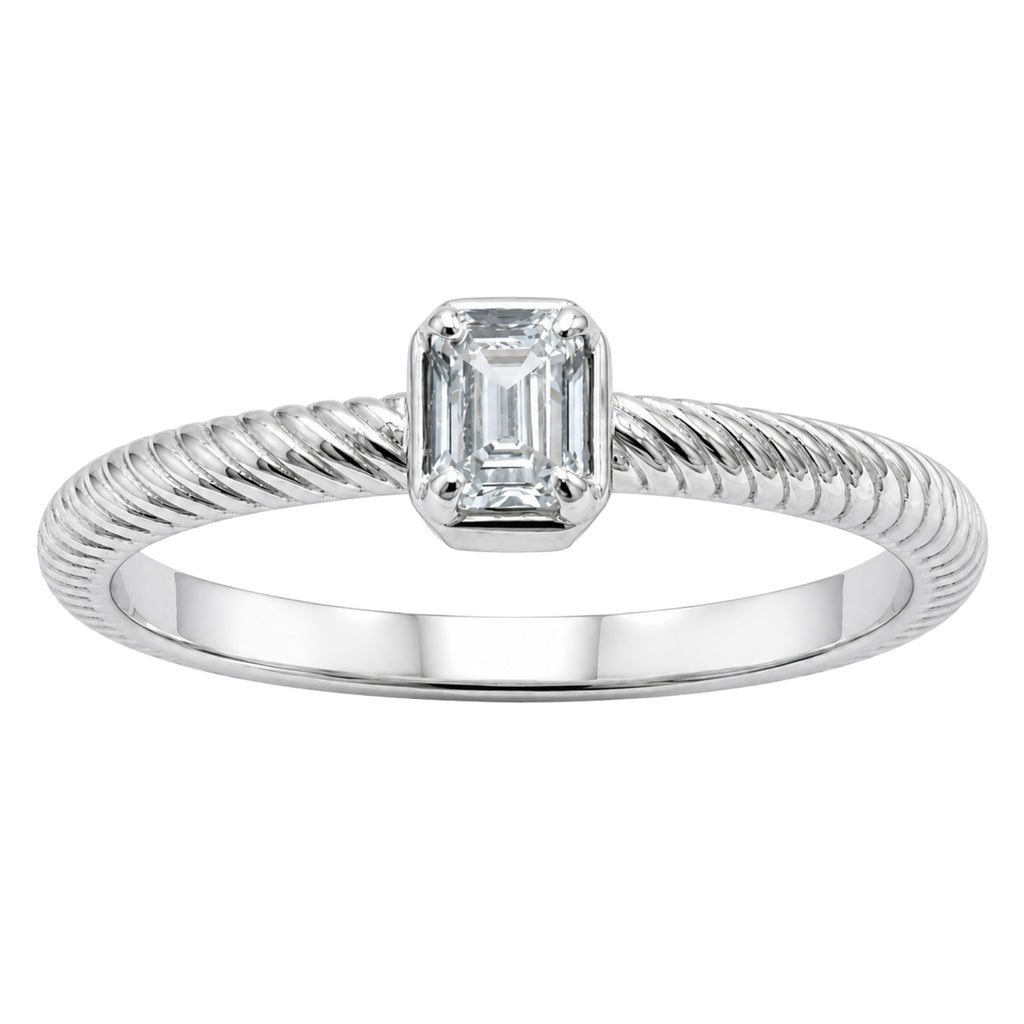 Venturant 1/5 Carat T.W. Emerald-cut Lab Grown Diamond (F/VS+) 14K Gold Ring