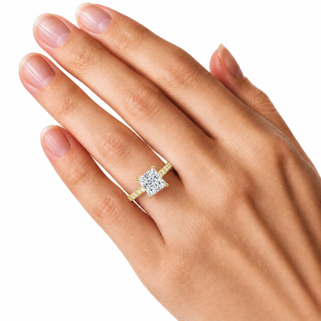 Venturant 1.50-4.50 Carat T.W. Princess and Round-cut Lab Grown Diamond (F/VS+) 14K Gold Solitaire Band Ring